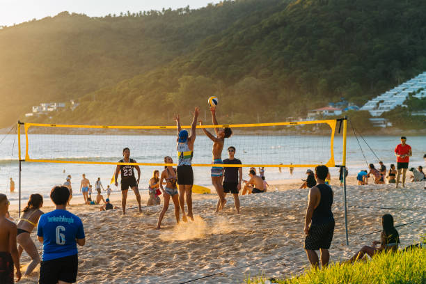 phuket - vóleibol de playa fotografías e imágenes de stock