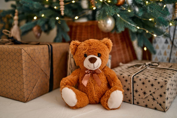 istock New Year couple and dog 1355252687