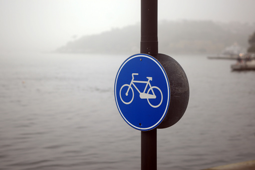 bike path sign in bosphorus