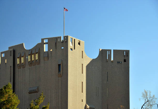 Denver Art Museum (DAM) - the castle like Martin building, Colorado, USA Denver, Colorado, USA: the Denver Art Museum's iconic Martin Building (formerly known as the North Building), by the Italian architect Gio Ponti. The two-towered crenellated building has 24 sides; covered by over a million glass tiles, designed by Dow Corning. Denver city hall can be seen in the background. Golden Triangle neighborhood. colorado flag art pictures stock pictures, royalty-free photos & images