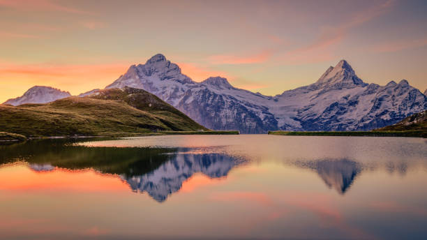 istock Sunrise at Bachalpsee - Schweiz 1355327982
