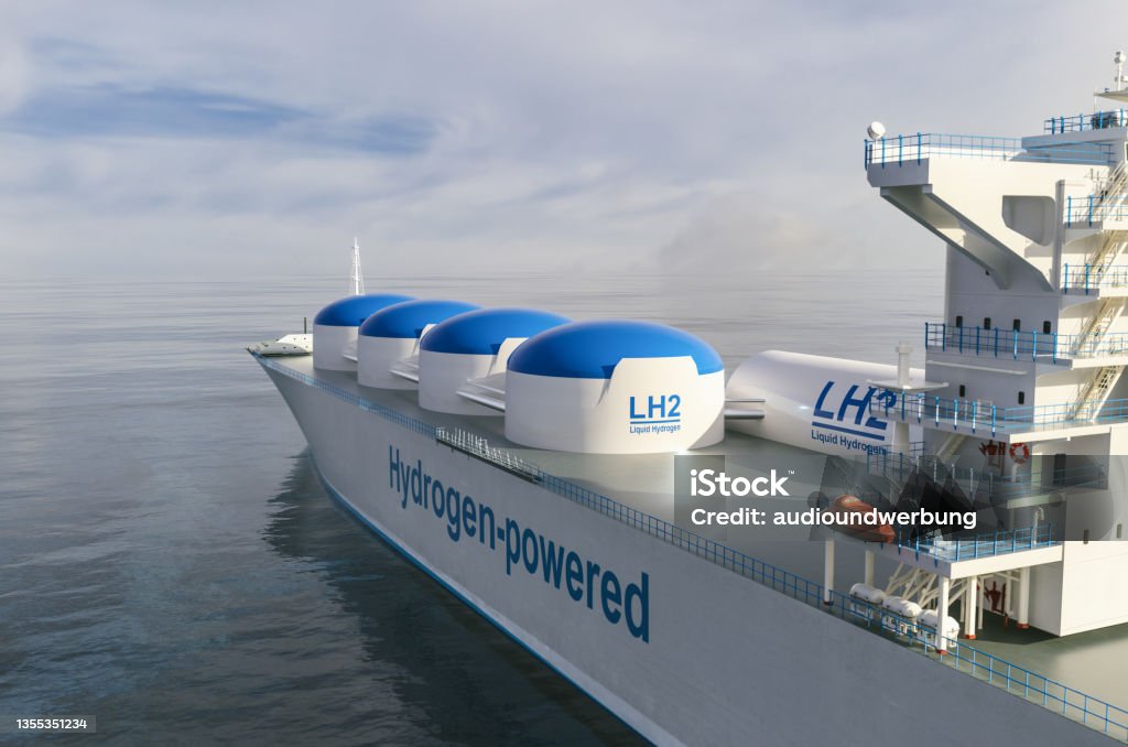 Liqiud H2 Hydrogen renewable energy in vessel - LH2 hydrogen gas for clean sea transportation on container ship with composite cryotank for cryogenic gases Liqiud Hydrogen renewable energy in vessel - LH2 hydrogen gas for clean sea transportation on container ship with composite cryotank for cryogenic gases Hydrogen Stock Photo