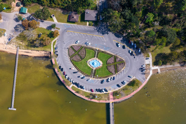 istock Fairhope pier in November 1355487543