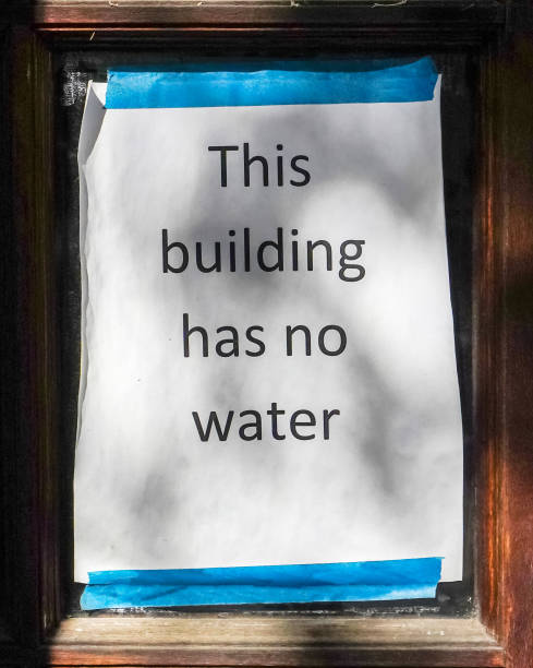 istock THIS BUILDING HAS NO WATER sign 1355492202