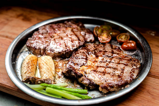 Beef Steak with mushroom, tomatoes, asparagus