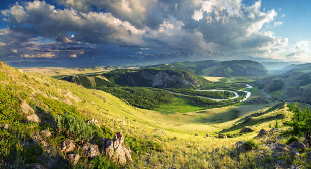 istock Mountain landscape in evening light, scenic cloud 1355648545