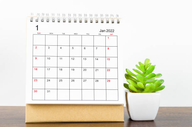 istock January 2022 desk calendar 1355653001