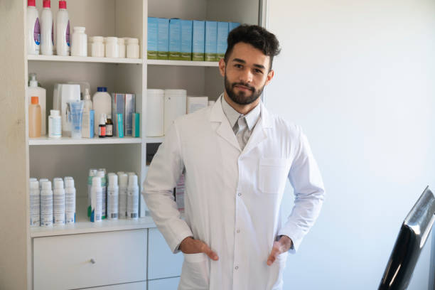 istock Portrait of pharmacist 1355658886