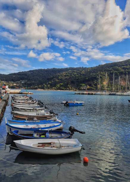 istock Cinque terre villages 1355716529