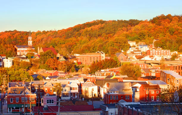 istock Cumberland, Maryland 1355718875