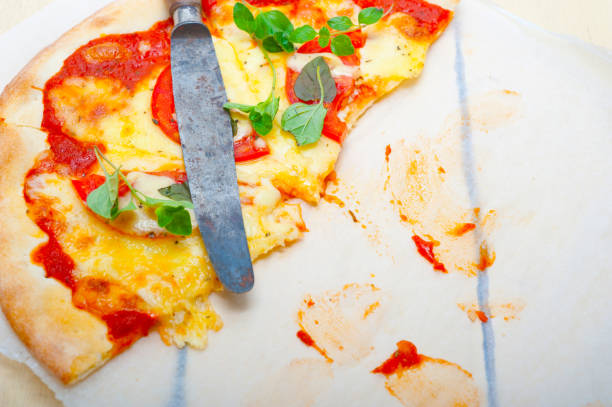 istock Italian pizza Margherita 1355720971