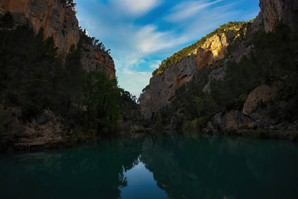 istock The river as it passes through Montanejos in Castellon 1355749793
