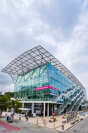 The Riccione Conference Centre is a design structure made of steel and glass located in downtown Riccione, one of the main destinations of summer tourism on the Adriatic riviera of Romagna