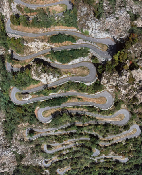 istock beautiful serpentine Laces de Montvernier 1355805883