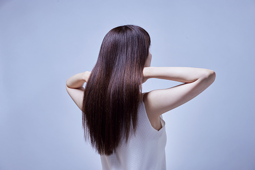 Imagen del cabello de las mujeres japonesas jóvenes photo