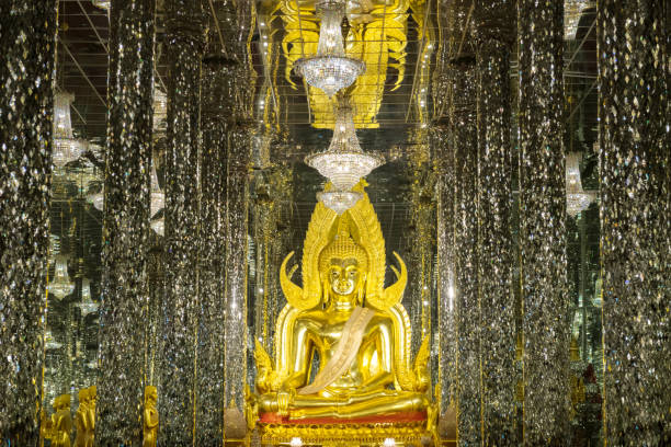 istock Golden Buddha and Glass column, Wat Tha Sung 1355859193