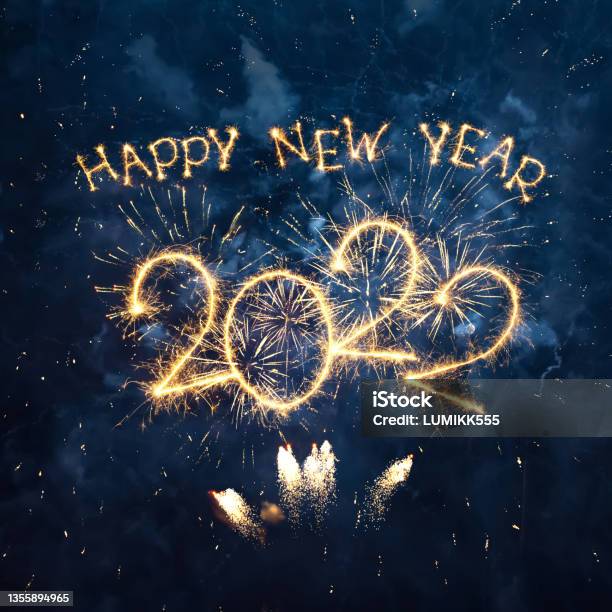 Happy New Year 2022 Stok Fotoğraflar & Yeni yıl gecesi‘nin Daha Fazla Resimleri - Yeni yıl gecesi, 2022, Havai fişek gösterisi