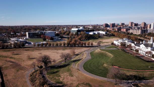 istock Downtown Richmond Virgina 1355962087