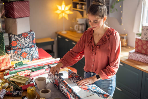 istock Preparing Christmas gifts 1356050899