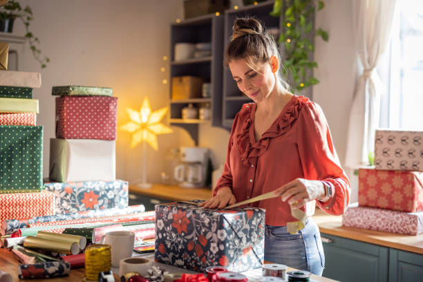 istock Preparing Christmas gifts 1356050915