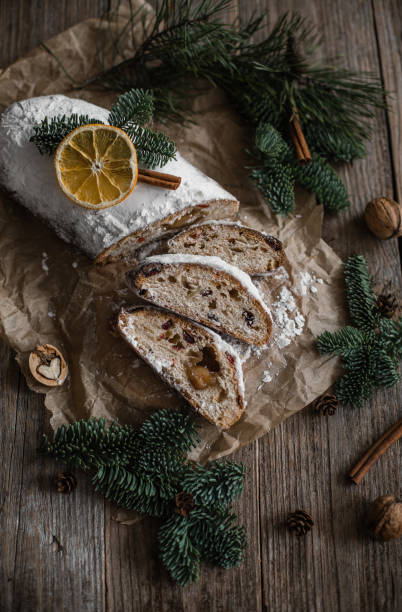 istock stollen cut ornaments christmas tree garlands bokeh 1356069545