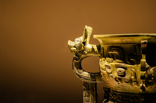 Gold figure design of Pre-Colombian Art