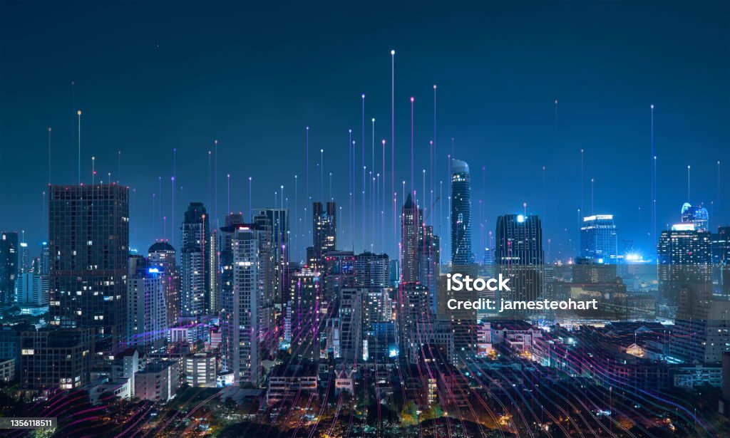 Smart city and abstract dot point connect with gradient line Smart city and abstract dot point connect with gradient line, big data connection technology concept. Smart City Stock Photo