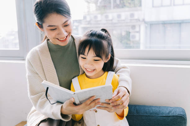 istock Asian mother and daughters 1356124819