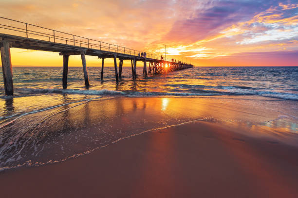 istock Port Noarlunga beach pier with people 1356164655