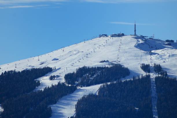istock One day in the snow 1356171532
