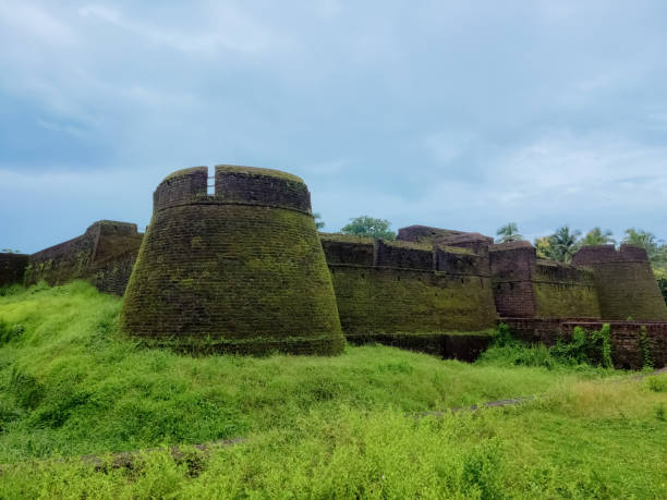 istock Ancient historical destination Bekal fort under the blue sky surrounded by greens. 1356183693