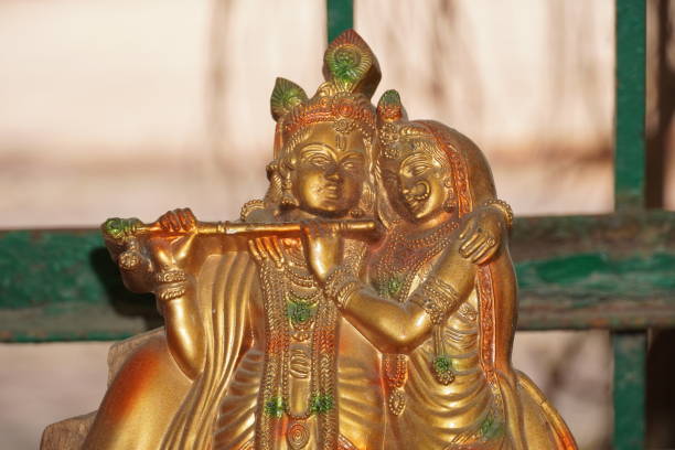 krishna radha statue image - outdoor image krishna radha statue image - outdoor image radha krishna stock pictures, royalty-free photos & images