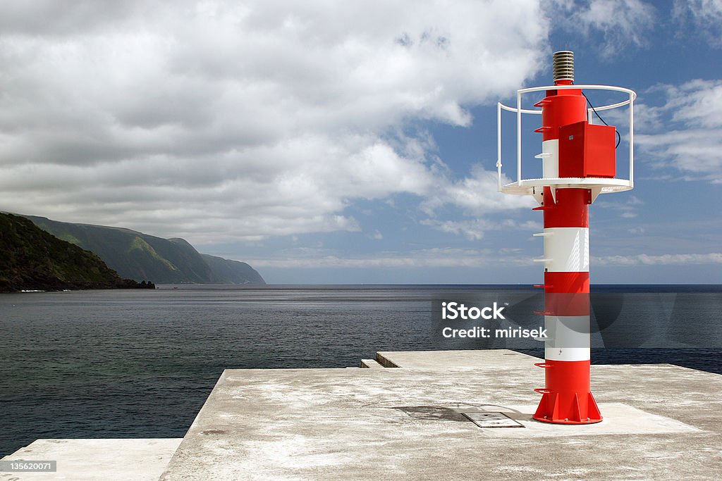 Beacon na costa - Foto de stock de Azul royalty-free