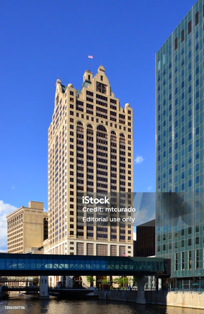 100 East Wisconsin Alias Faison Building Dan Chase Tower Milwaukee