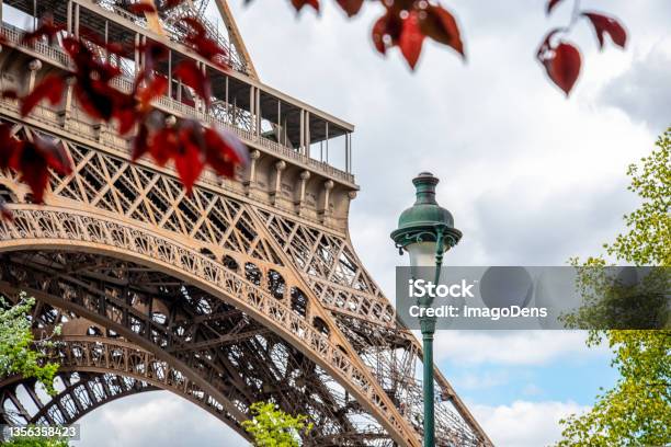 View Of The Eiffel Tower In Summer Paris Stock Photo - Download Image Now - Close-up, Eiffel Tower - Paris, Red