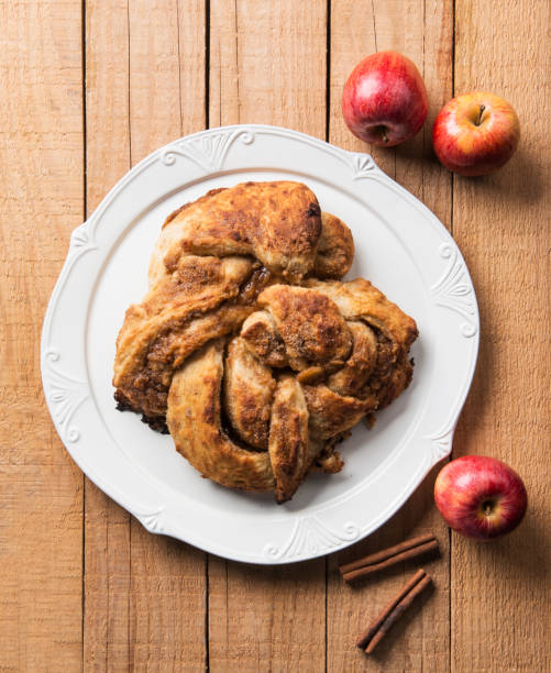 istock Apple crumble cake stock photo 1356367306