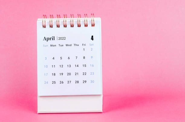 istock April 2022 desk calendar 1356376840