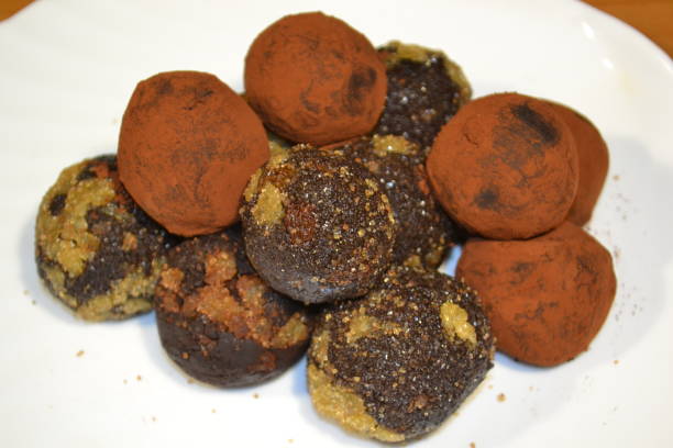 istock Delicious Chocolate Truffels on White. 1356410666