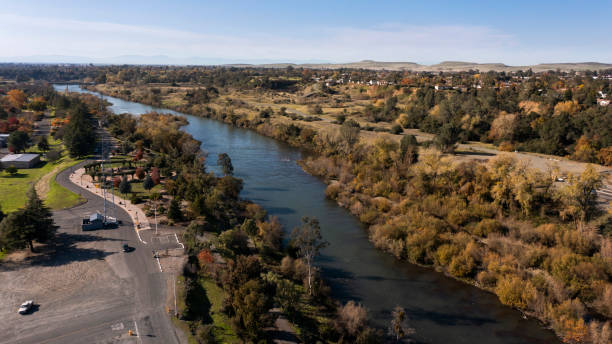 istock Oroville, California 1356462396