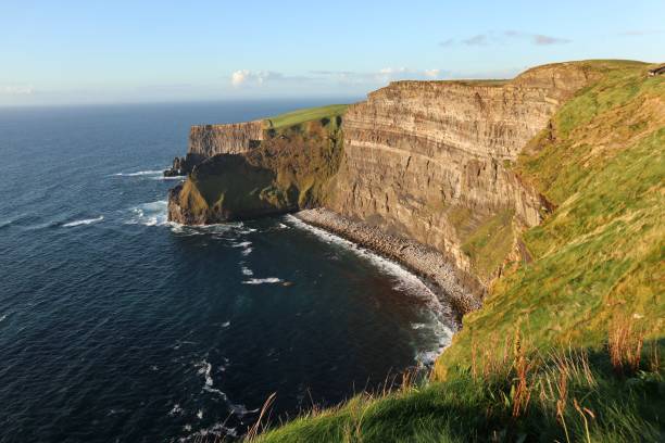 istock Liscannor – Cliffs of Moher dal piazzale della Torre O'Brien 1356536779