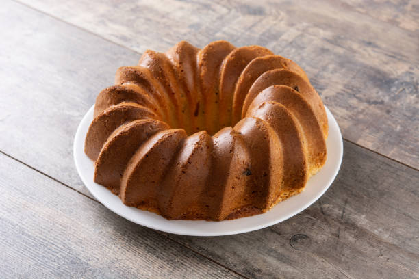 istock Traditional bundt cake piece with raisins 1356767362