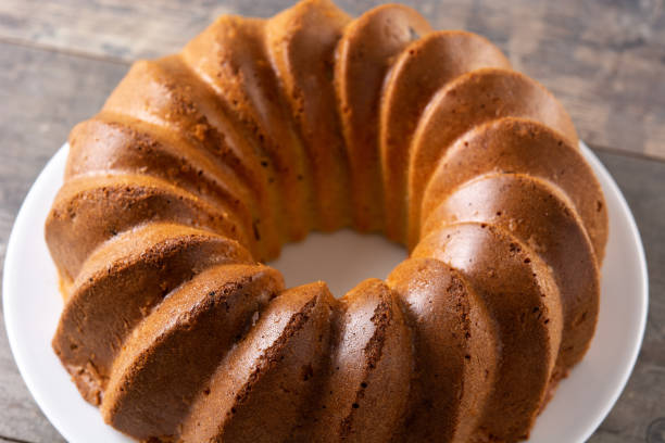 istock Traditional bundt cake piece with raisins 1356767377