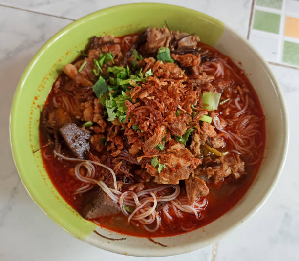 istock Food (Khanom Jeen Nam Ngeo) in a restaurant 1356768808