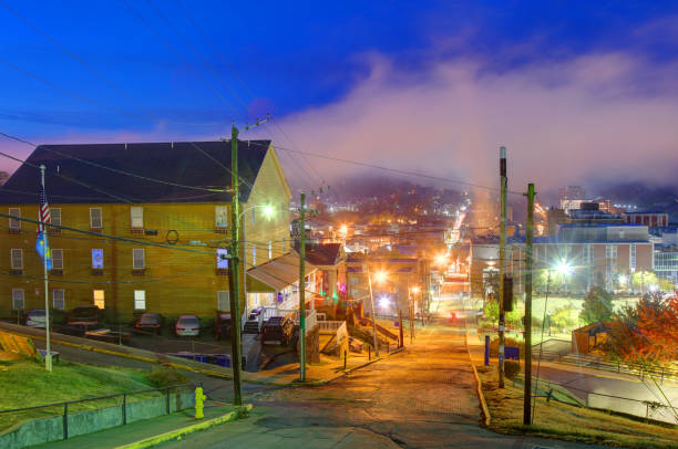 istock Morgantown, West Virginia 1356853193