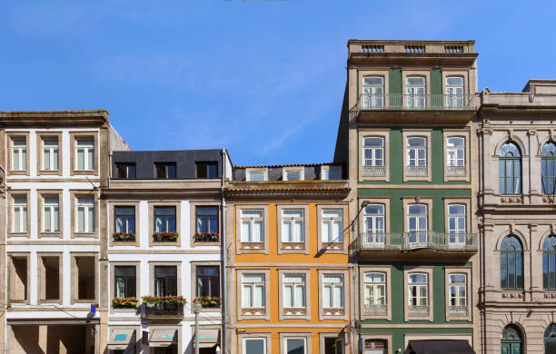 typical facades of houses in porto. portugal - 2545 imagens e fotografias de stock