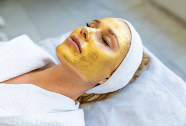 istock Woman relaxing in a beauty spa 1356969254