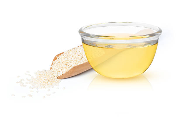흰 참깨를 곁들인 참기름 - sesame cooking oil ingredient seasoning 뉴스 사진 이미지