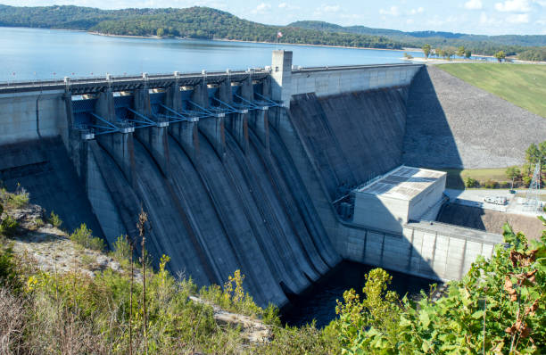 istock Scenic view of Beaver Lake dam 1356995621
