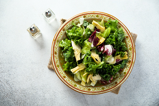 Fresh green salad with artichoke