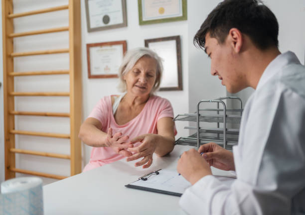 istock physiotherapist doing a consultation and assessment with a senior patient 1357108694